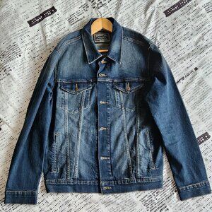 Signature Trucker Jacket by Levi Strauss & Co. Gold Label